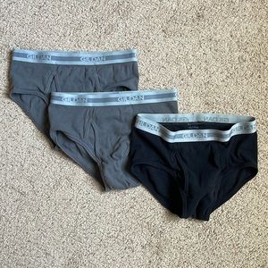Gildan briefs